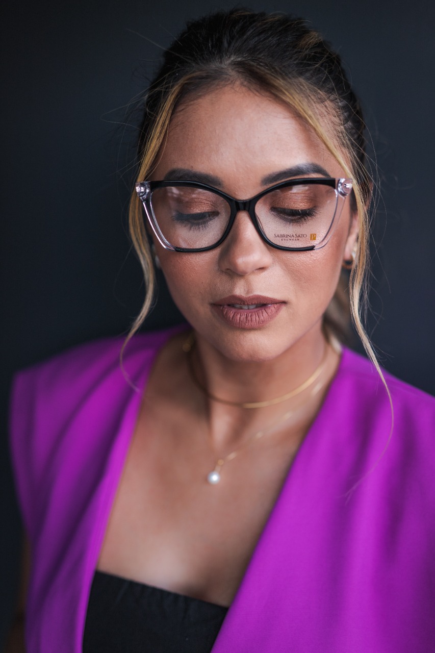 ÓCULOS DE GRAU - SABRINA SATO